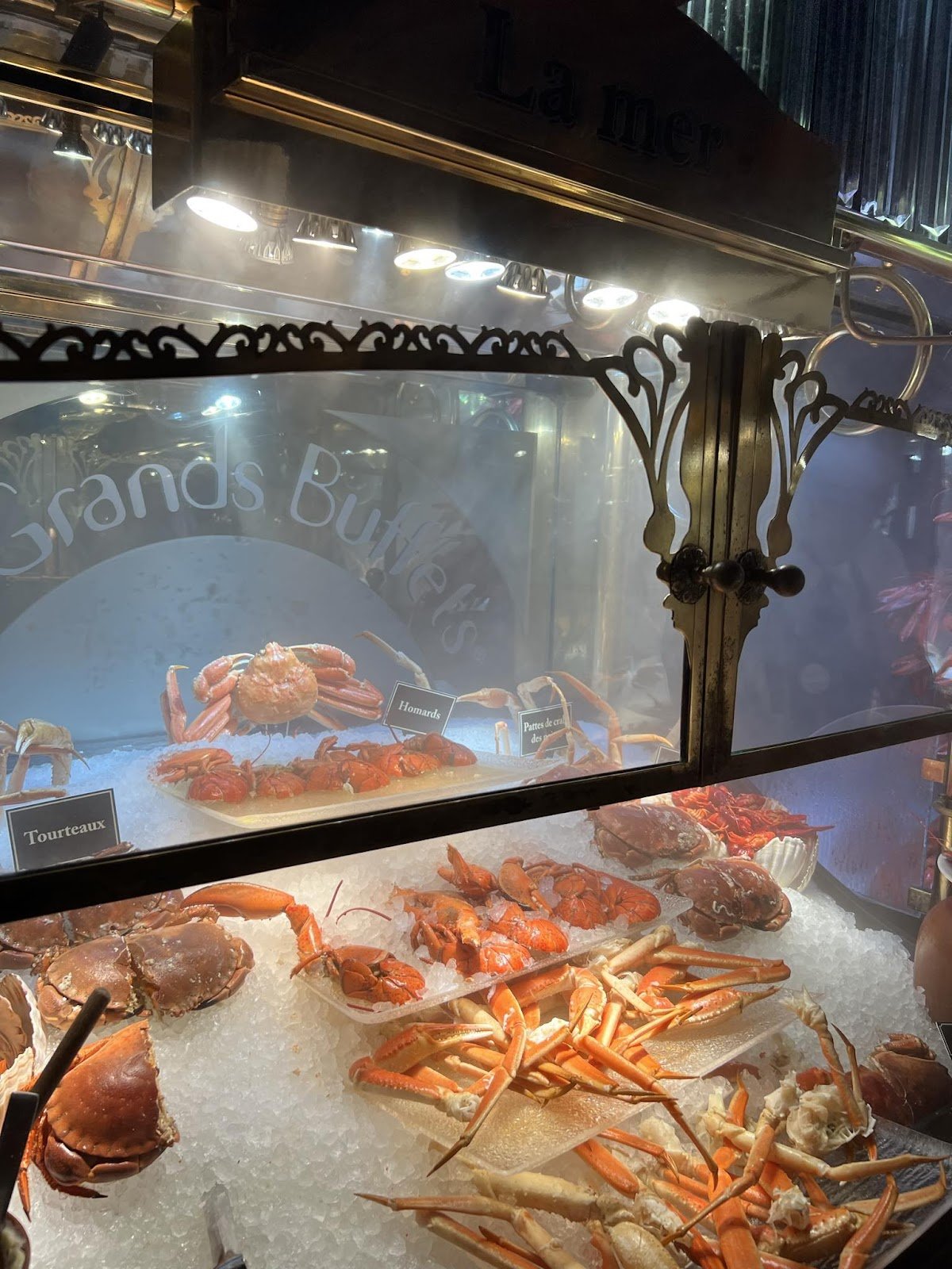 Les Grands Buffets - Seafood station