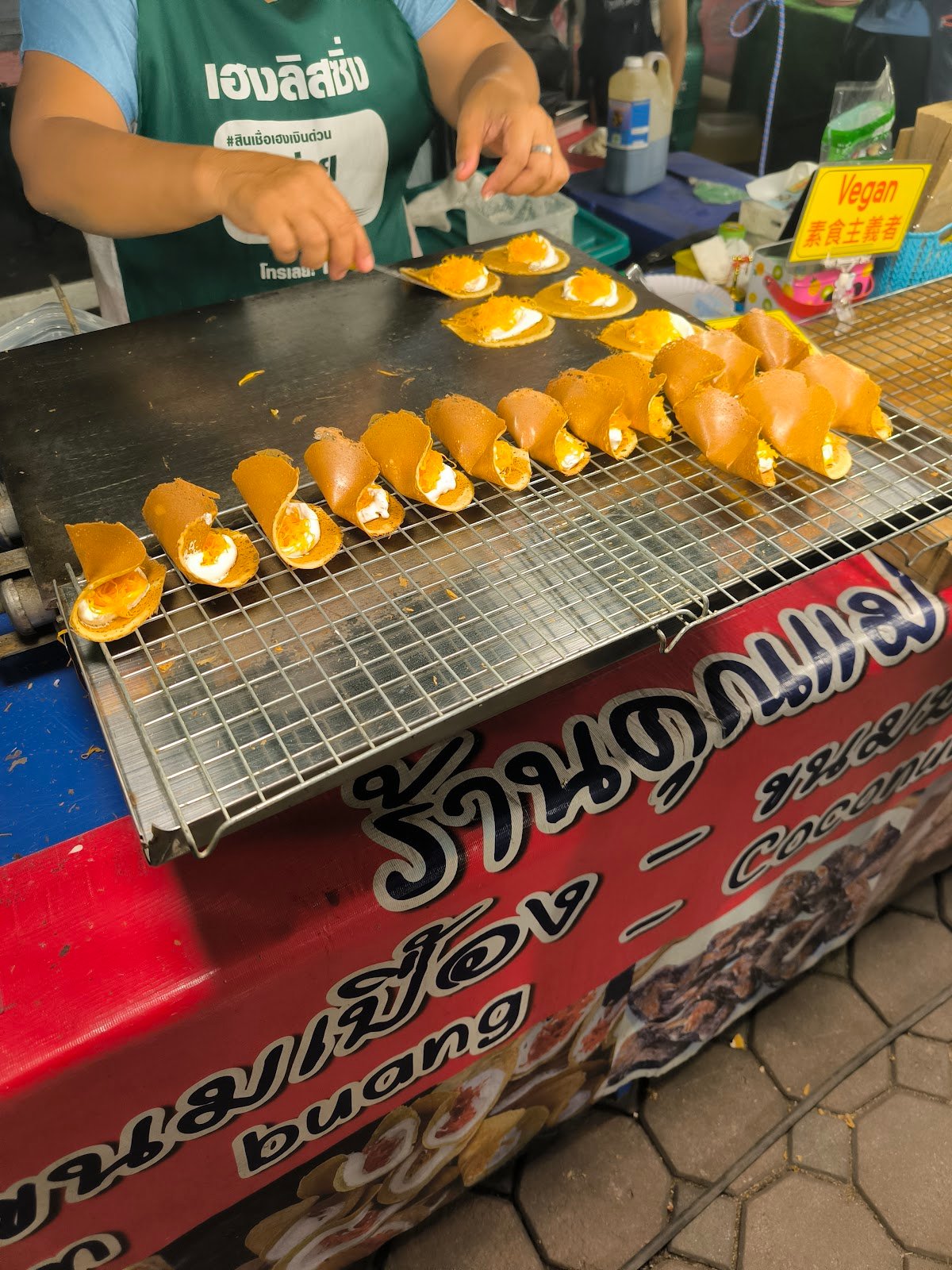 Food stall Sunday night market