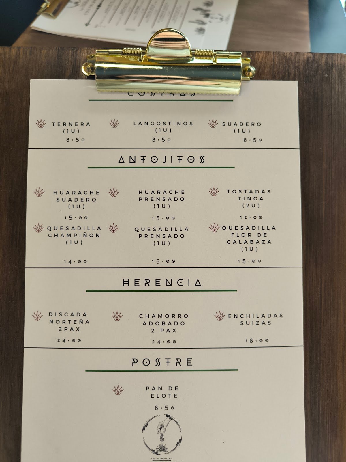 La Cosecha - Menu