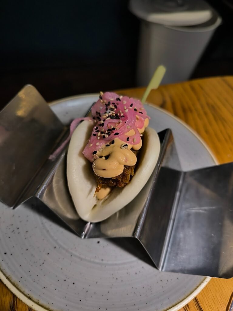 Yakitoro - katsu bao with slow-roasted duck