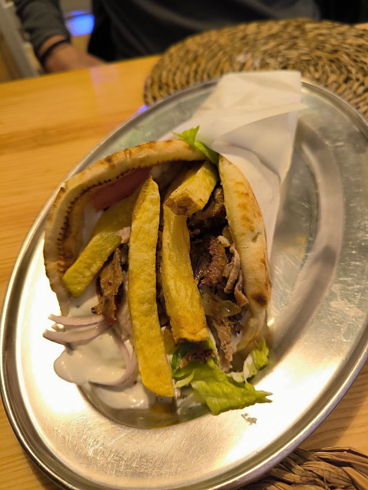 Spitiko pork gyros