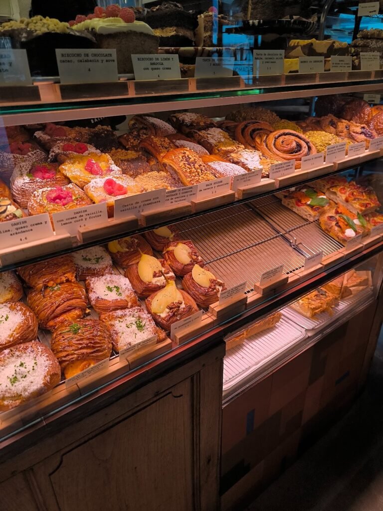 Alma nomad bakery - pastries