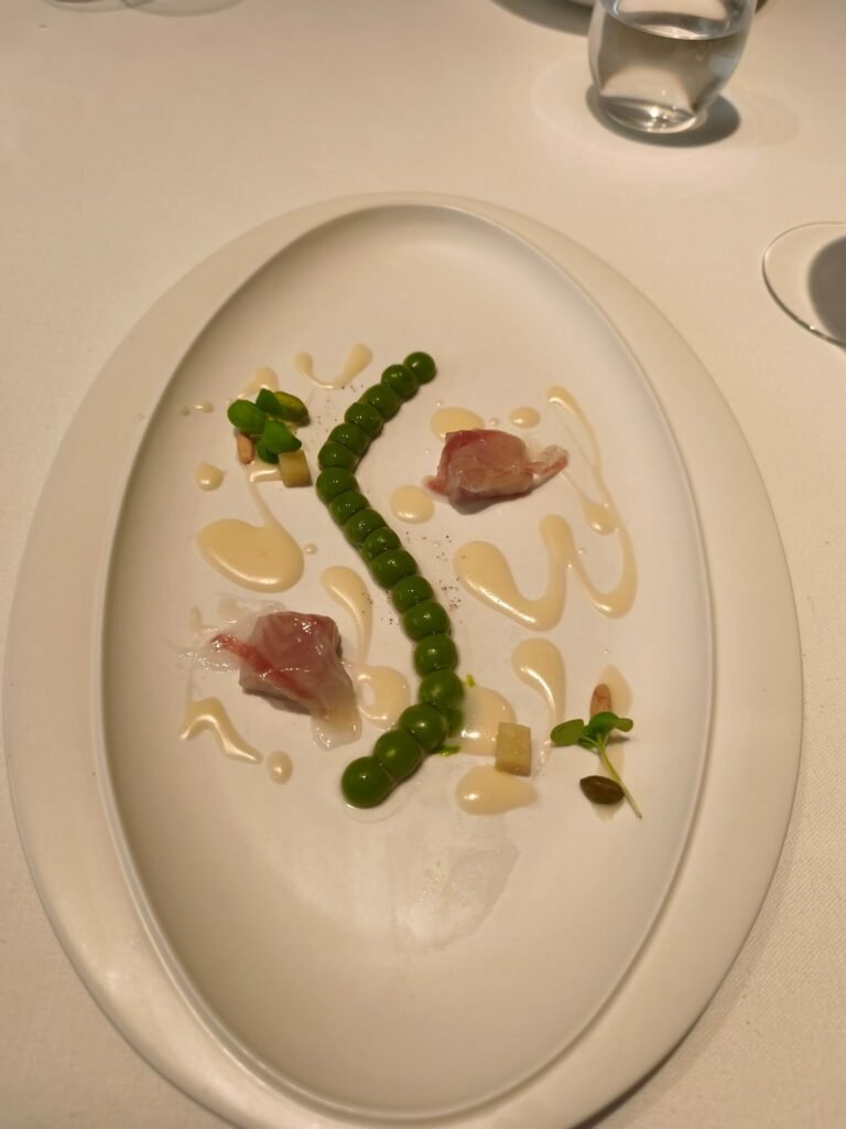 Multi-spherical pesto and eel