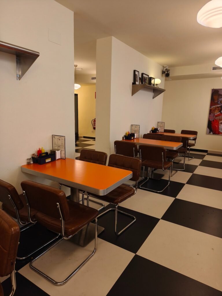The diner - internal